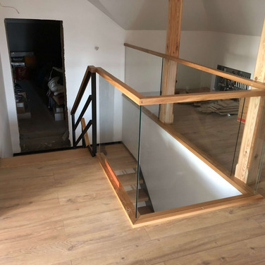 Nowoczesne schody drewniane Lubin