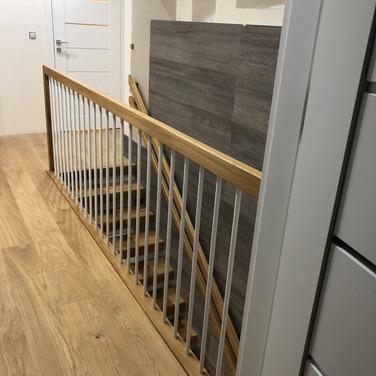 Schody półkowe Wrocław