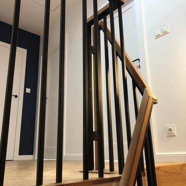 Nowoczesne schody drewniane Glogow